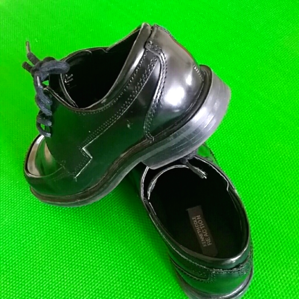 Kenneth Cole Reaction Boy dress shoes
